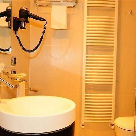 Hotel La Excelsior 4*